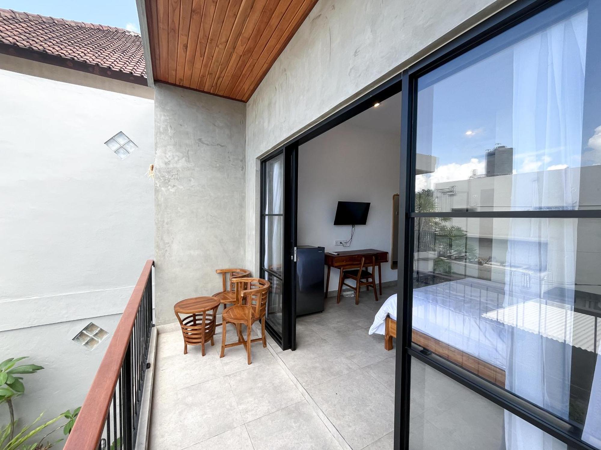 Adi Surya Guest House Seminyak Zewnętrze zdjęcie